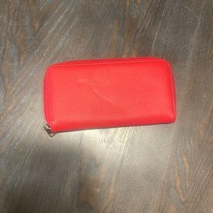 Red wallet